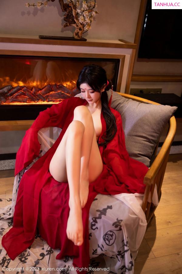   [XiuRen]高清写真图 2023.08.04 No.7192 幼幼 古装美腿第59张图片